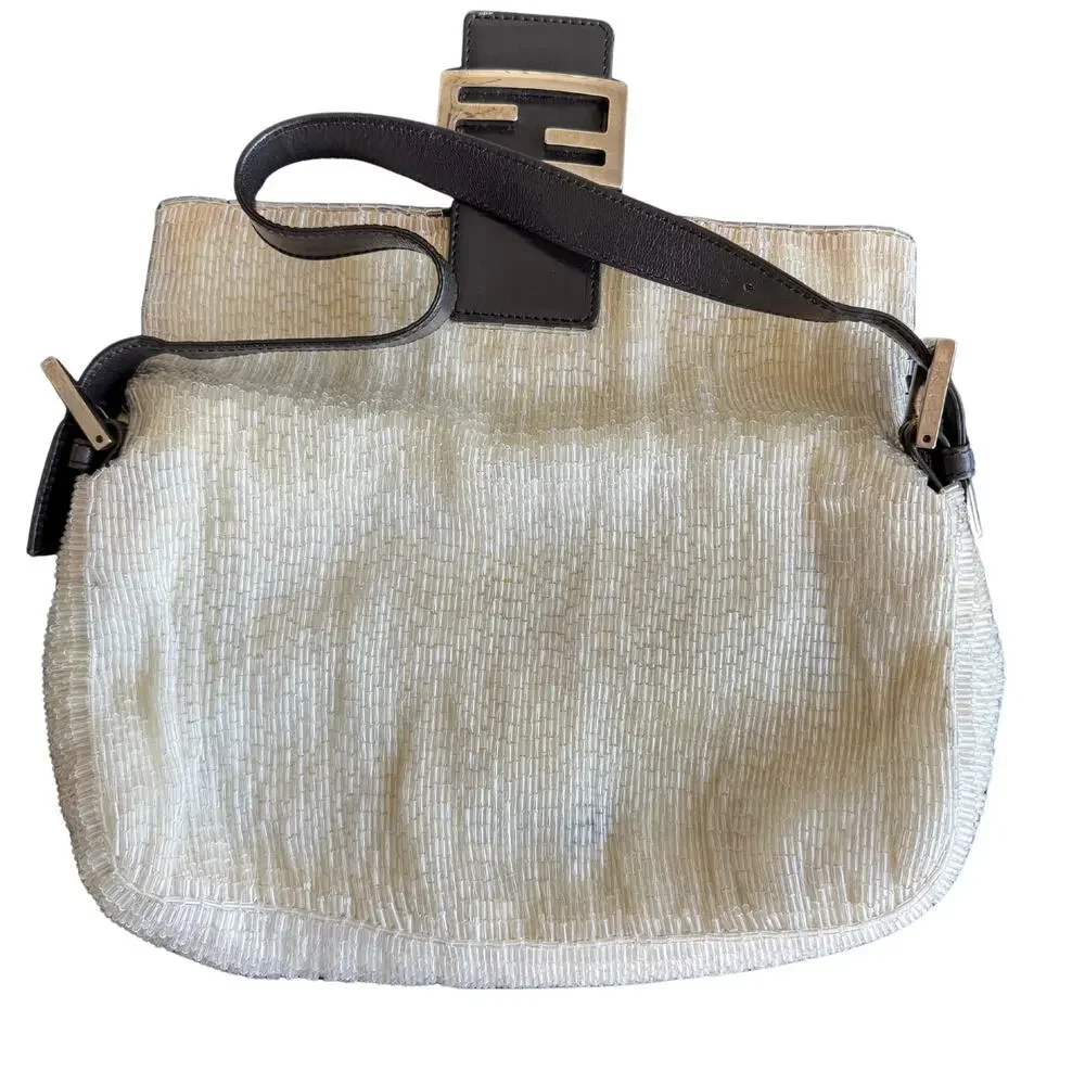 Vintage White Beaded Fendi Baguette Bag - Picture 12 of 13
